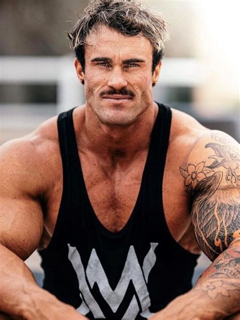 calum von moger update.